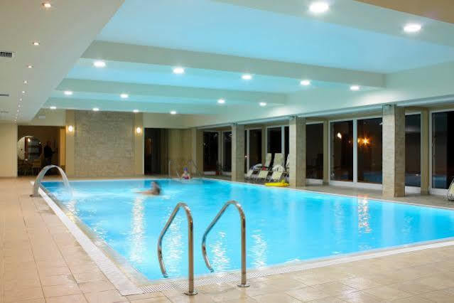 Krol Plaza Spa & Wellness ยารอสวาเวียซ ภายนอก รูปภาพ